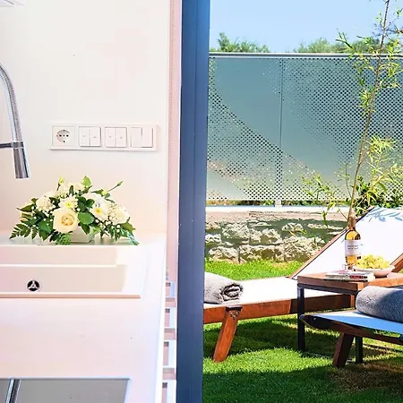 Perla With Heated Pool